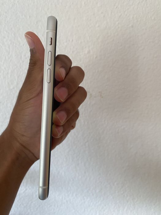 Vendo Iphone XR - 64GB