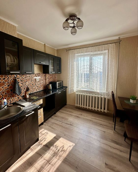 Тепло! Двухкомнатная квартира №1 посуточно/почасово. Спокойный район