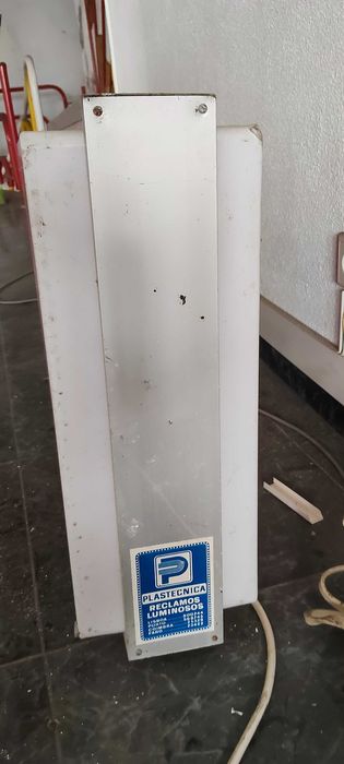 Letreiro luminoso CIE