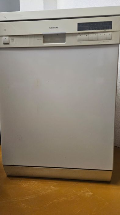 Máquina de Lavar Loiça