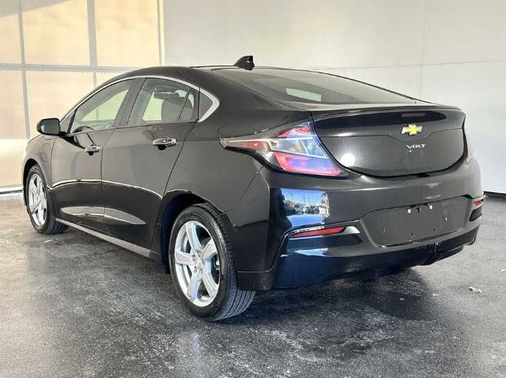 Chevrolet Volt LT гібрид