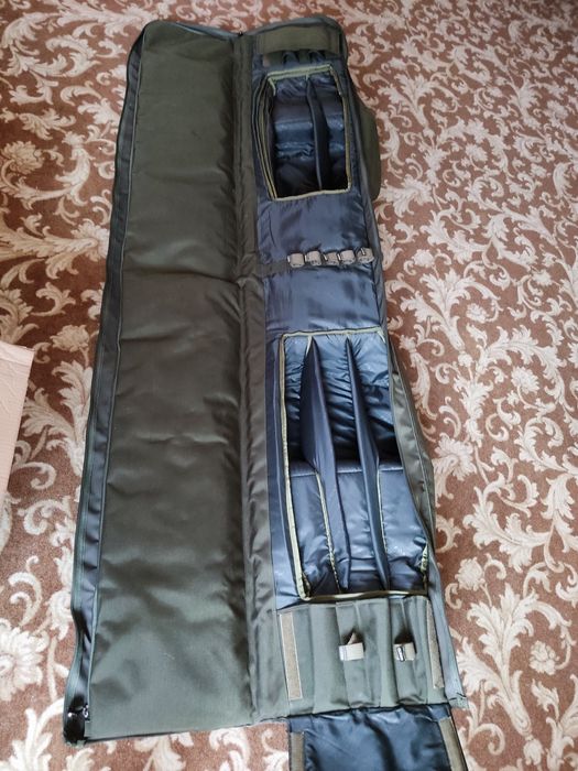 Чехол для пяти или трёх карповых удилищ FOX FX 13ft