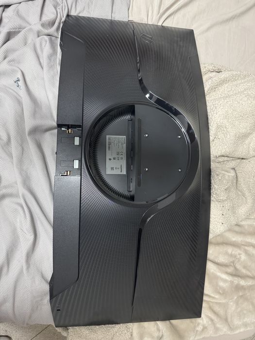 Monitor Samsung G5 Ultrawide 34” 165Hz