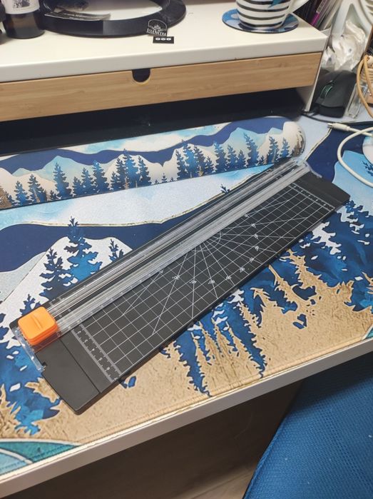 Guilhotina/cisalha para corte de papel - Staples