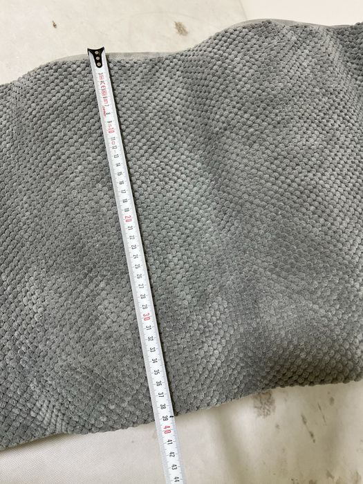 Ergonomiczna poduszka klinowa / oparcie do siedzenia – szara