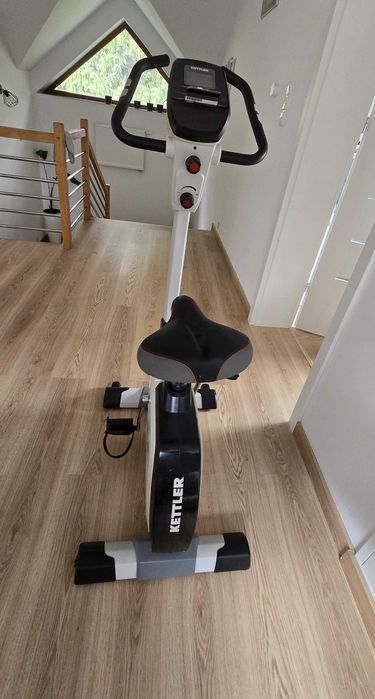 Rower magnetyczny Kettler Giro M – rowerek stacjonarny