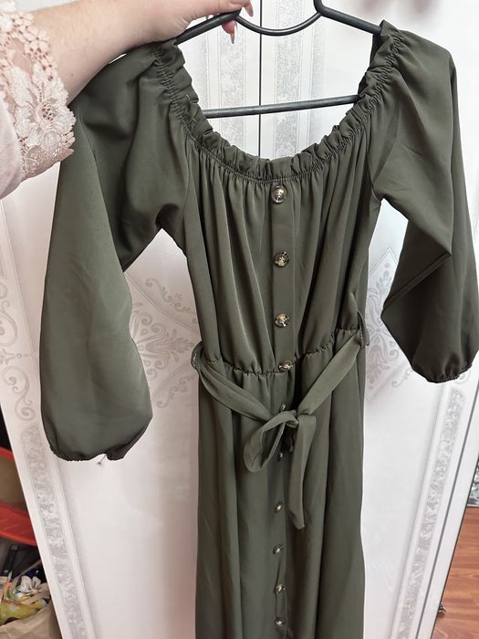 Продам сукню міді, тянеться)