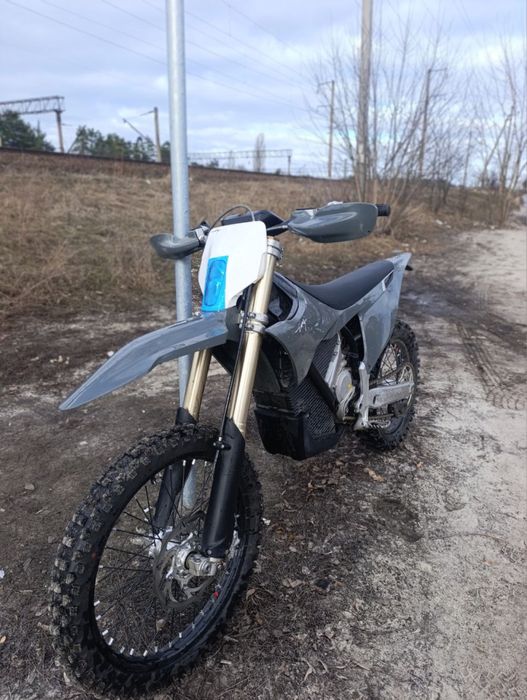 Stark varg 80hp новий