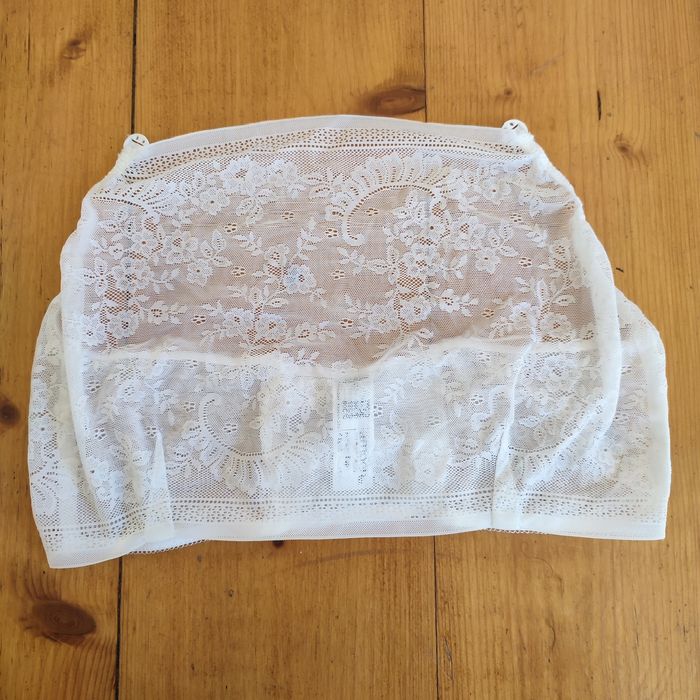 Amoena top Amber 75C/D biały na biustonosz dla amazonki