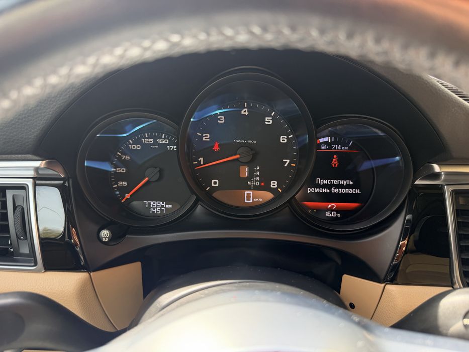 Продаж  Porsche Macan 2018 • 2.0 Turbo