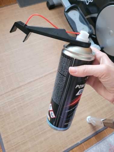 Смазчик цепи, змащувач ланцюга