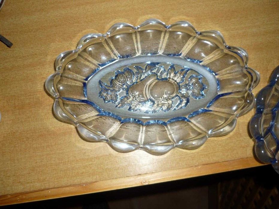 Travessa ou covilhete em vidro transparente ou azul