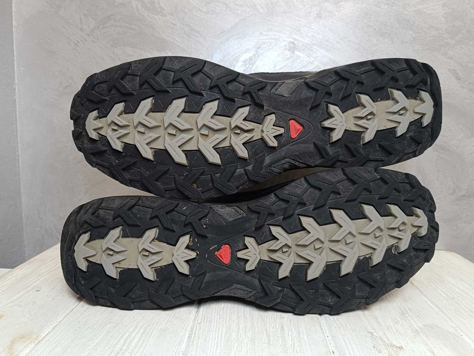 - Salomon X Ultra LTR Gore-tex