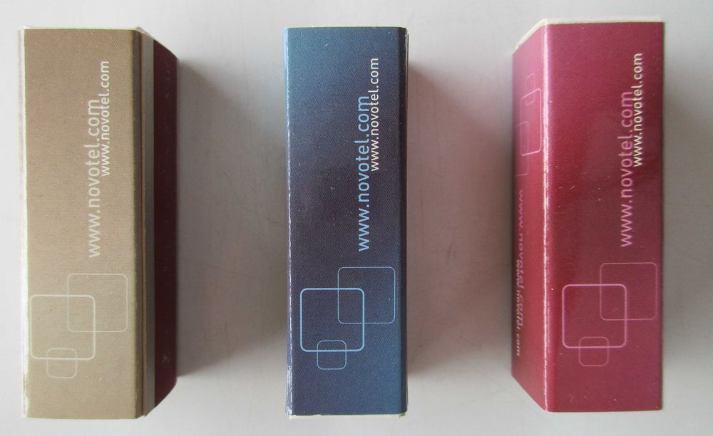 Novotel - - - - - - - Caixas de Fósforos