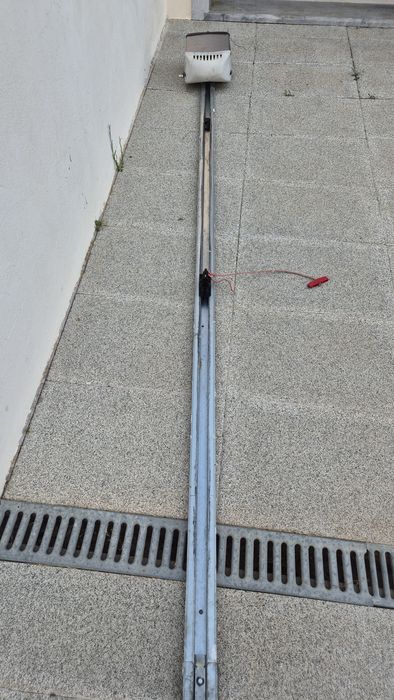 Motor de portão de garagem