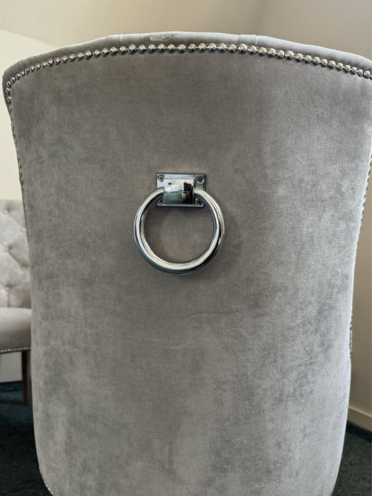 Krzesło tapierowane Taupe