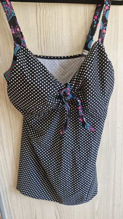 Top bikini rozmiar 44