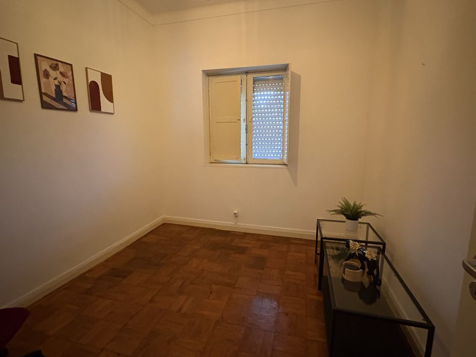 Quarto para arrendamento em leca do balio/maia/matosinhos
