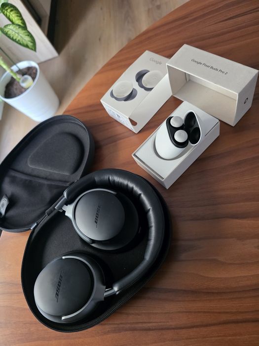 Bose QuietComfort Ultra e Google Pixel Buds 2 Pro. Fatura, garantia