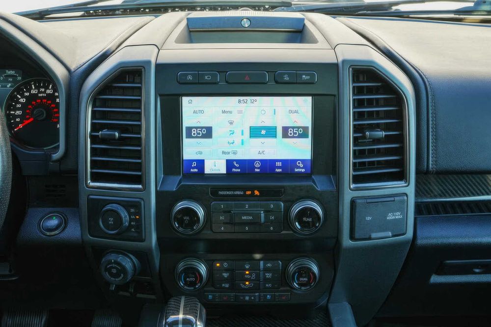 Ford F-150 Raptor      2017