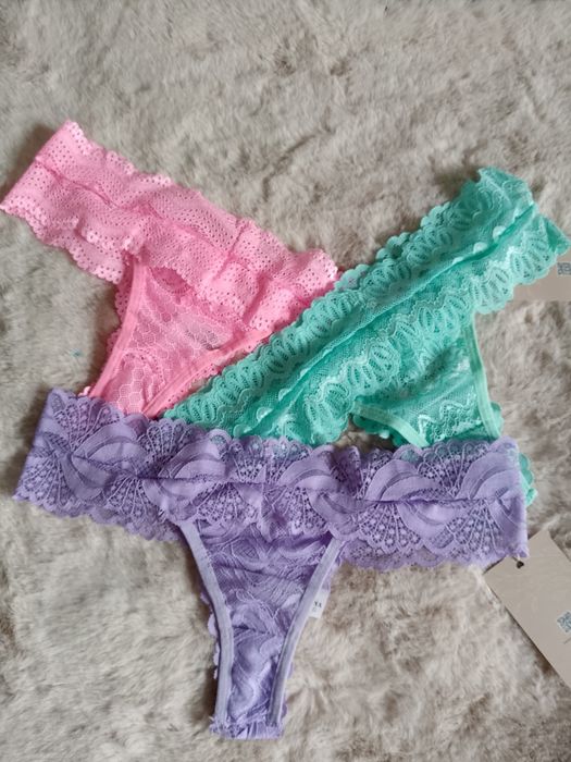 Мереживні трусики