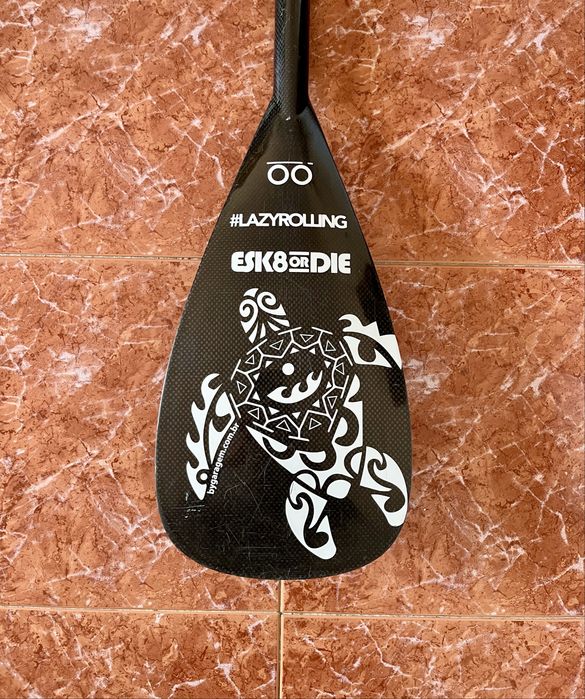 Remo sup 100% carbono.