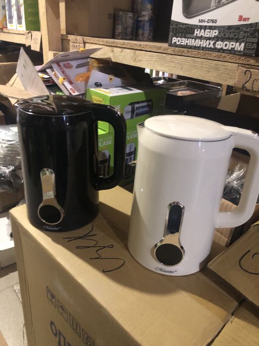 Black Ел.чайник1,7л 1850-2200Вт сенс.панель Maestro