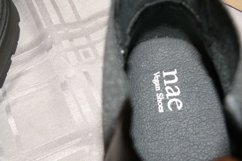 NAE Vegan Shoes - LUKAS Black