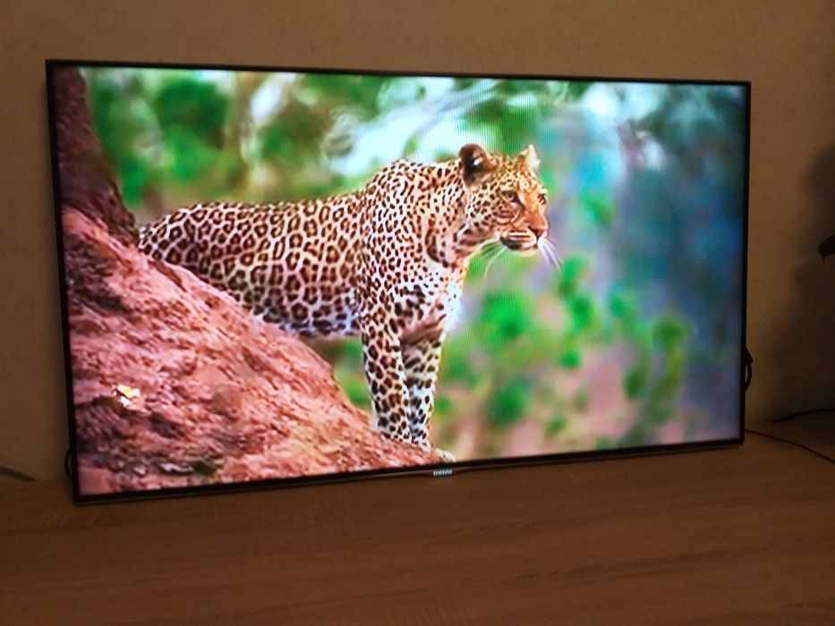 Продаж SAMSUNG 40" діагональ Smart TV.