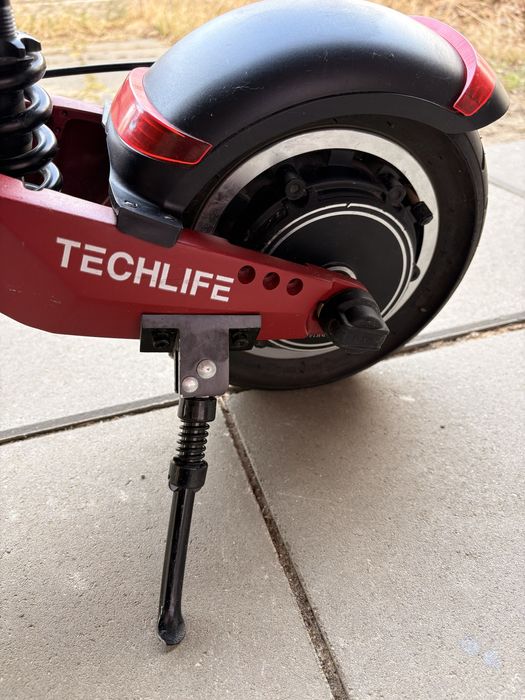 OKAZJA! Elektryczna hulajnoga  Techlife X7 - przejechane tylko 15 km