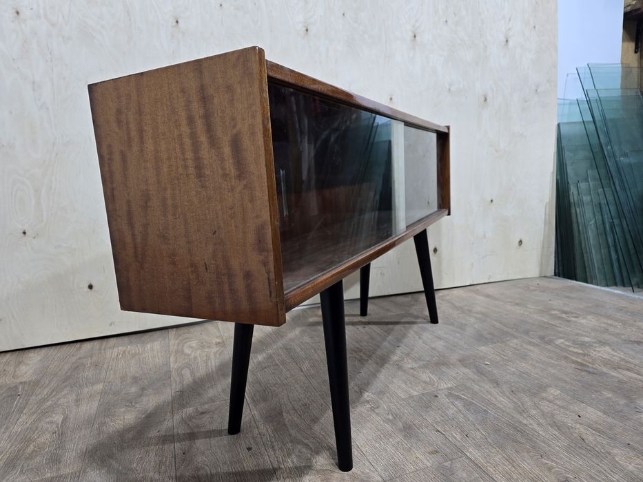 Komoda prl transport