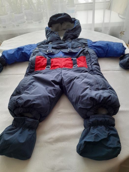 Продам дитячий комбенізон.