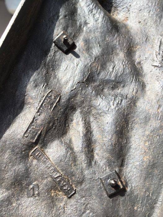 Продам статуэтку Касли