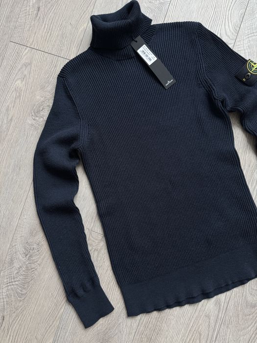 Гольф Stone Island