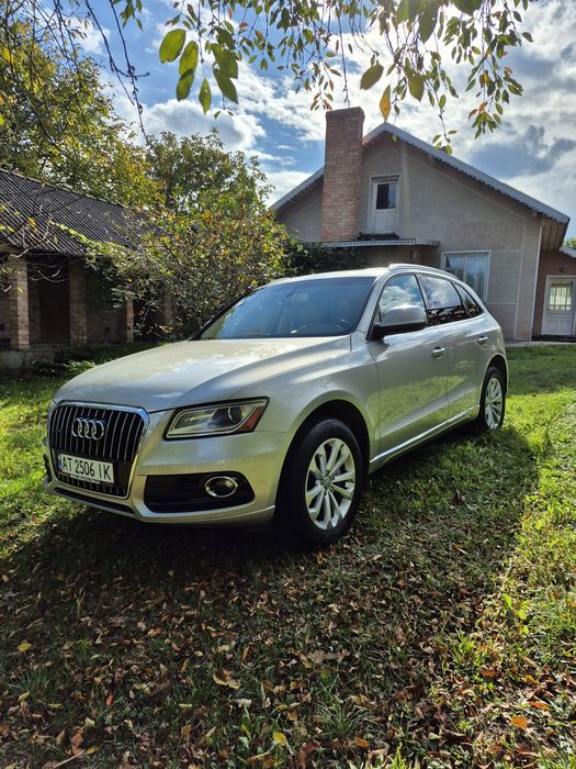 Продам Audi Q5