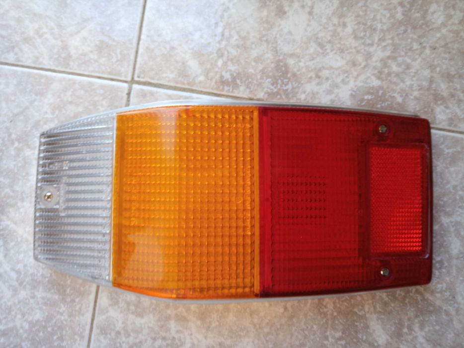 vidro farolim Peugeot 504 break novo