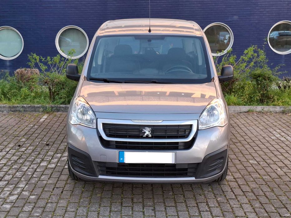 Peugeot Partner 1.6 HDi 100CV 5 Lugares (Aceito Retoma)