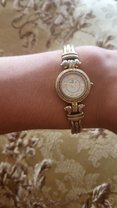Годинник жіночий Continental золотий