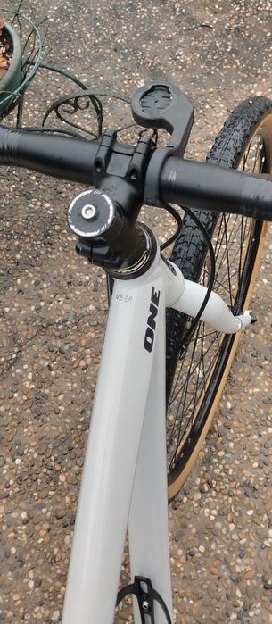 Bicicleta gravel como nova