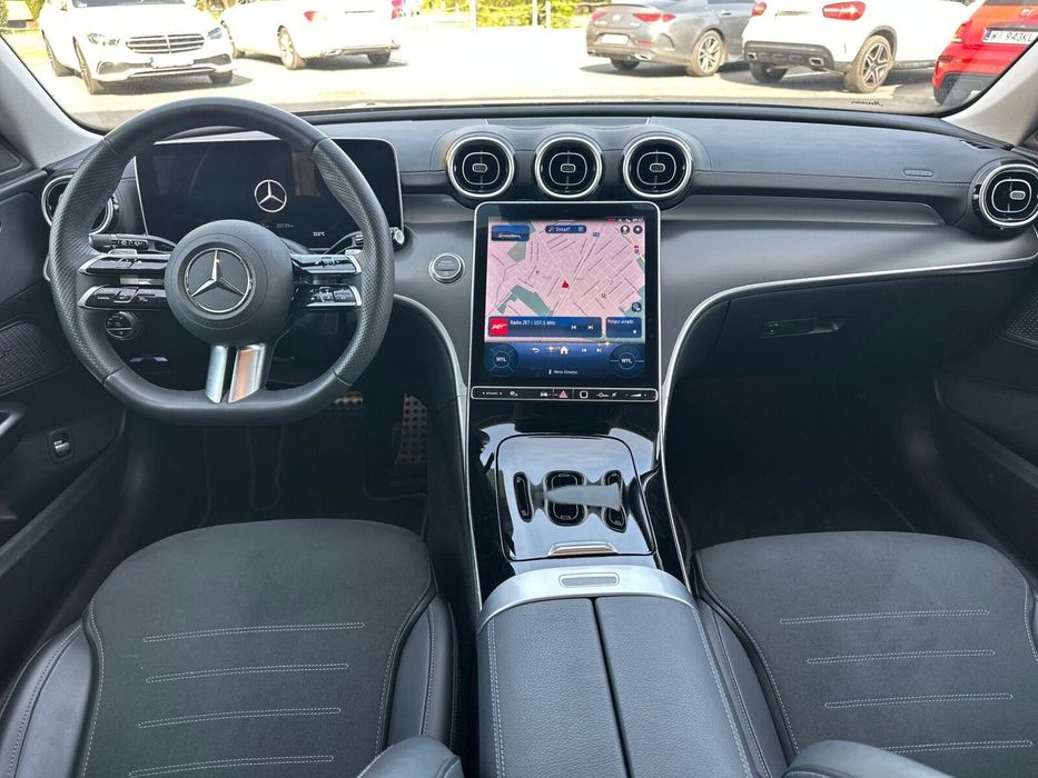Mercedes-Benz Klasa C 180 AMG Pakiet/Led/Navigacja/Salon PL/F 23 %