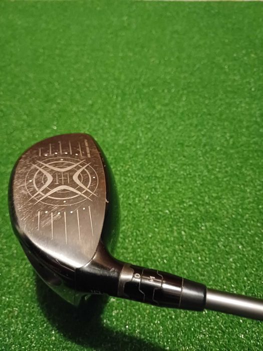 Driver Callaway Epic Max, 10,5 graus, com vareta e capa para a cabeça.