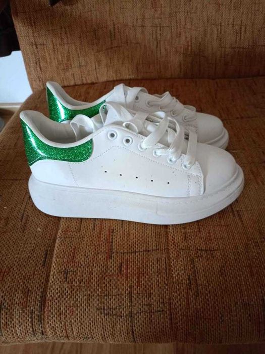 Sprzedam buty nowe