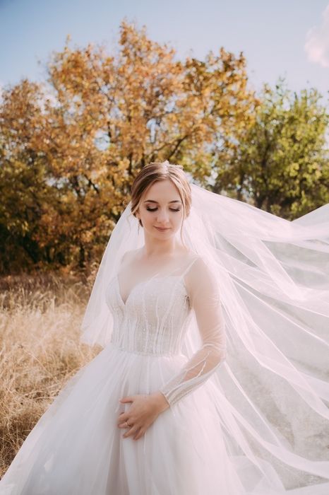 Весільна сукня дезайнерська