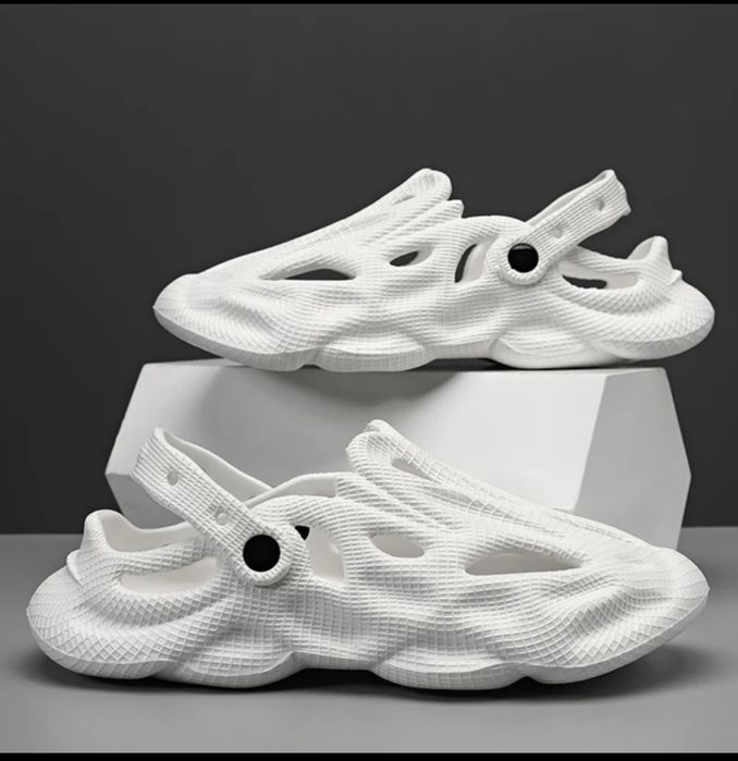 Жіночі Крокси Легкі кросівки Аквашузи Фітнес взуття Стильні трендові