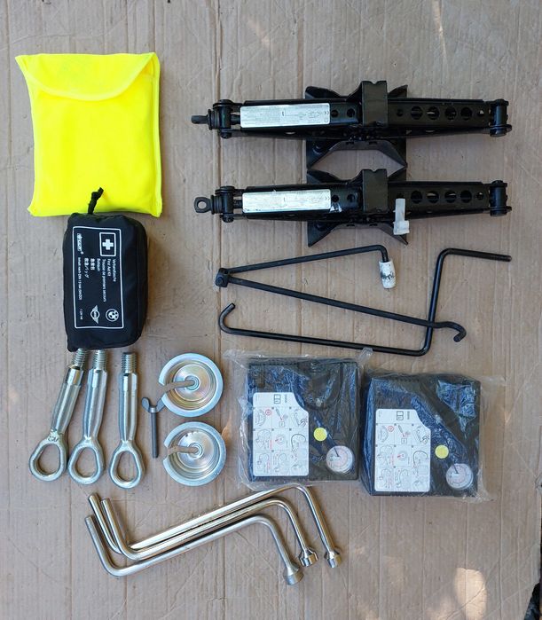 Компресор Mini F55 F54 F56 BMW F48 (Замість Запаски /докатки)