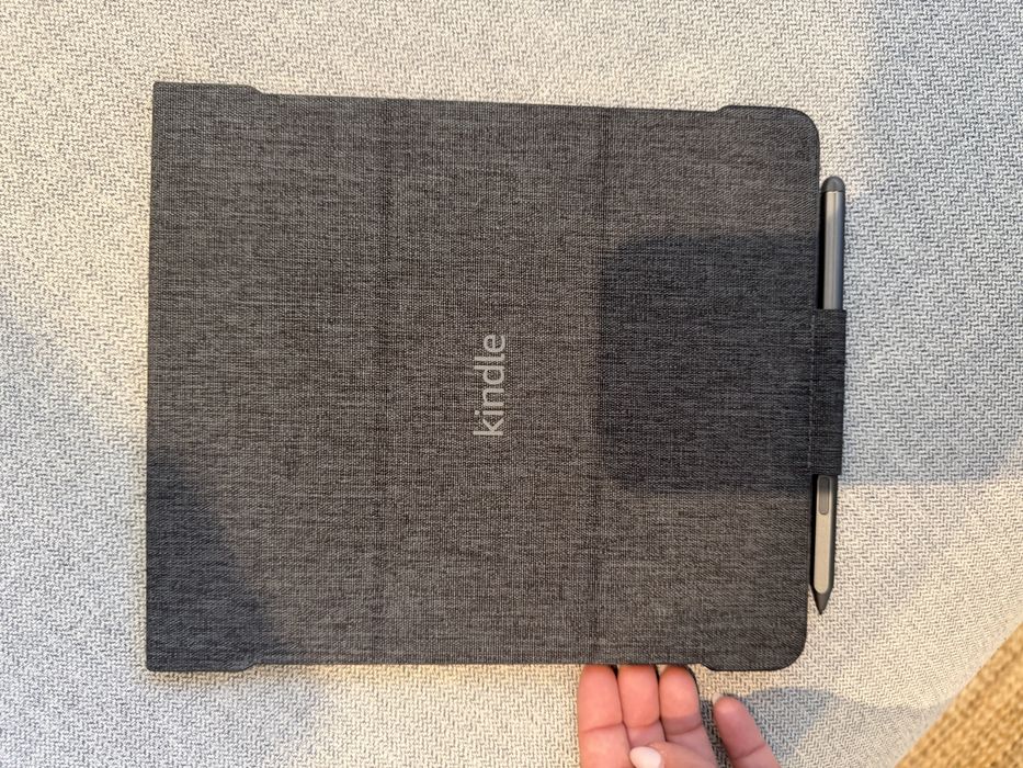 Amazon Kindle Scribe 32 GB + Capa Oficial Premium Leather