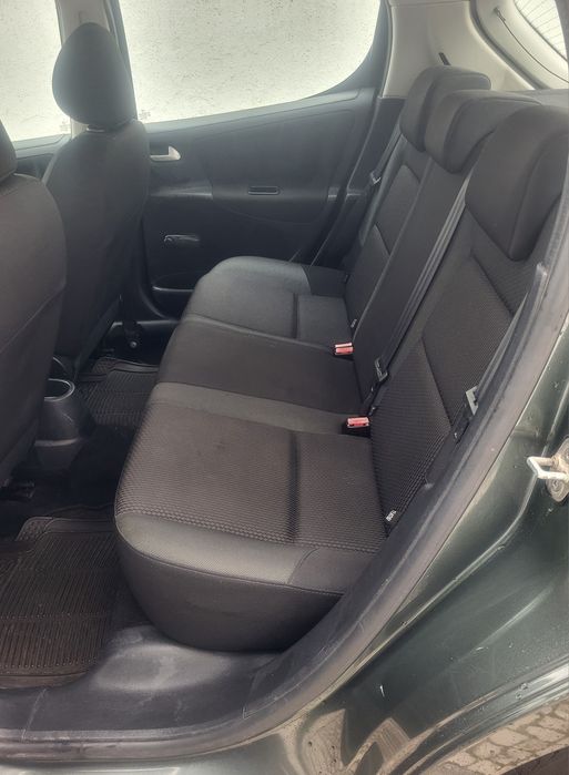Peugeot 207 1.4 16v 95cv 111mil km