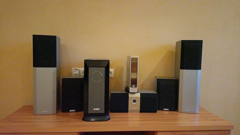 Аудиосистема 5.1 BBK из дерева, КАК НОВАЯ