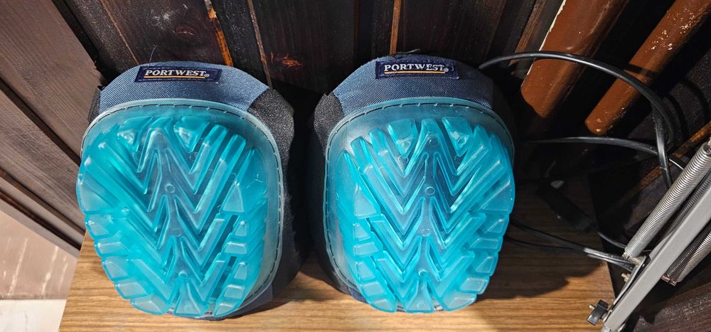 Nakolanniki żelowe, ochraniacze kolan