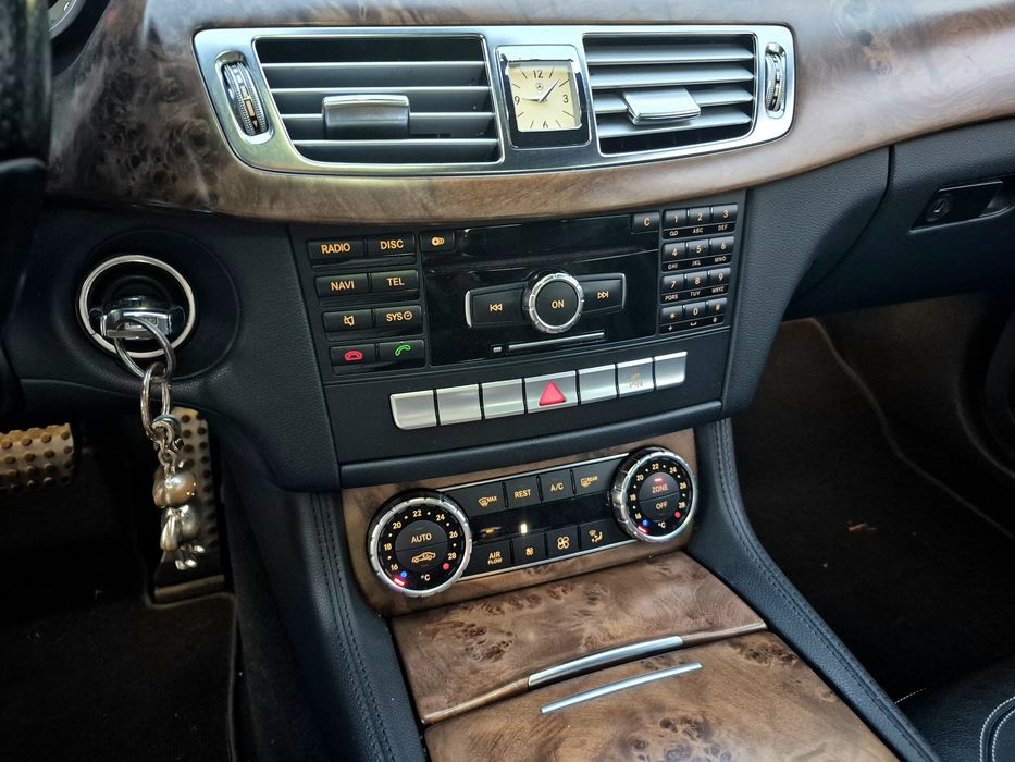 Mercedes-Benz CLS 350 — fotografia 10
